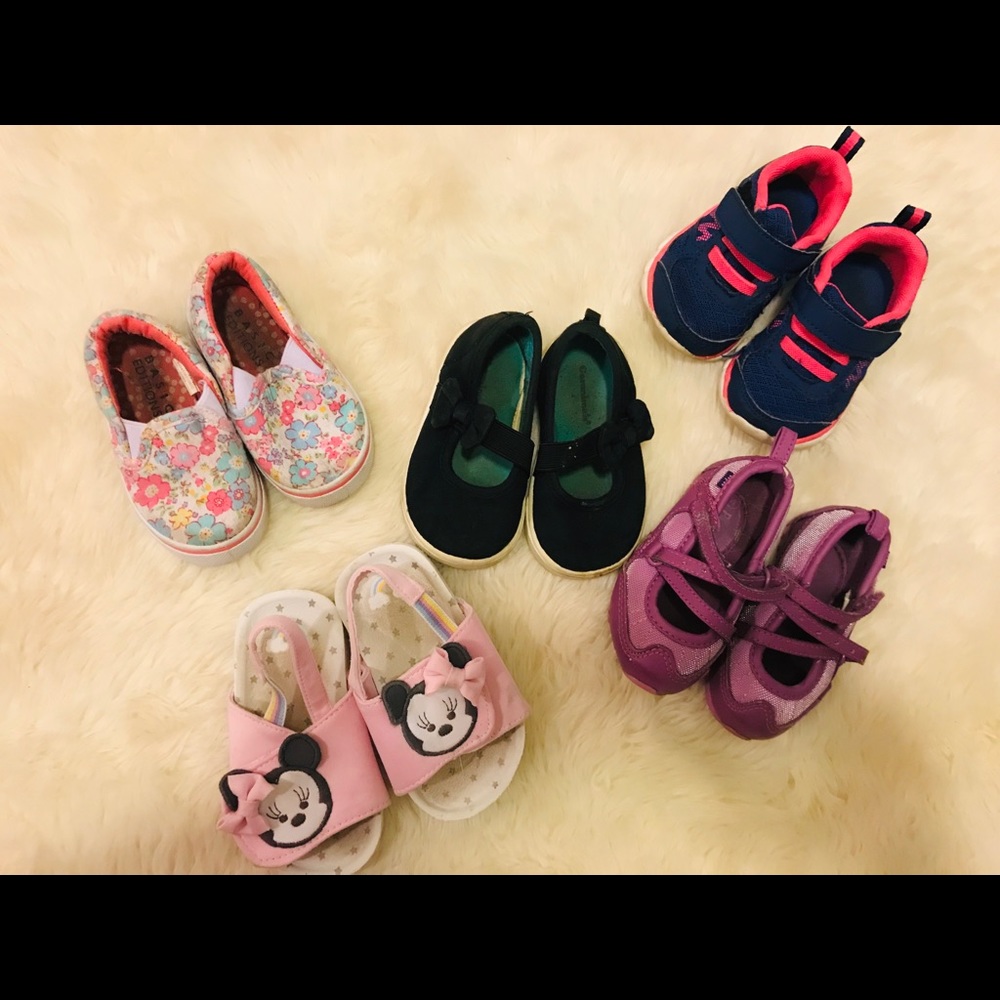 Baby Girl Show Bundle Size 4 & 5. 5 Pair